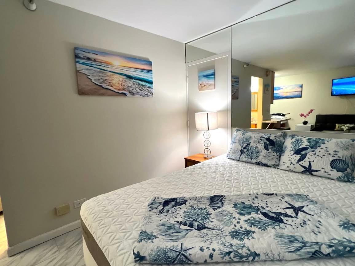 Aqua Aloha Surf Waikiki Aparthotel Buitenkant foto
