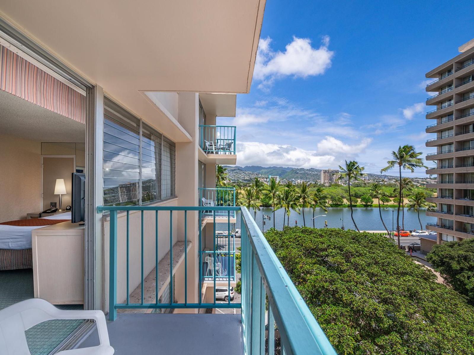Aqua Aloha Surf Waikiki Aparthotel Buitenkant foto